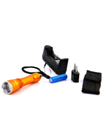 Micron 31104 Şarjlı El Feneri Seti  (Bisiklet Aparatı,anahtarlık,düdük,karabina)