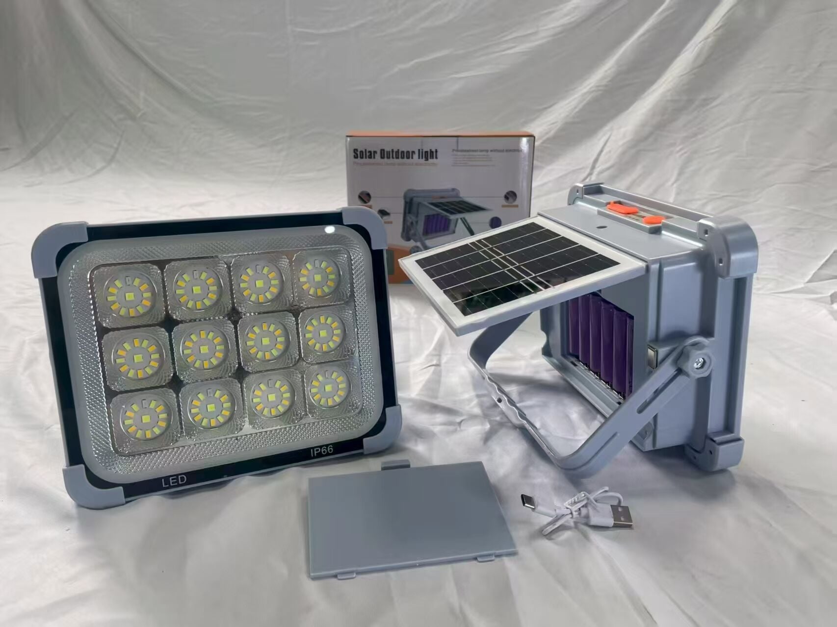 SPOT 50WATT SOLARLI DIŞ MEKAN IP66 KULLANIM 6 ADET 18650 PİLLİ ( DAHİLDİR) UZUN SÜRE KULLANIM( 8-10 SAAT) GÜÇLÜ IŞIK VE ÇOK FONKSİYON